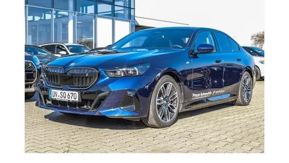 Gebraucht BMW i5 M Sport 250 kW (340 PS) 2024 Bmw individual tansanitblau c Limousine
