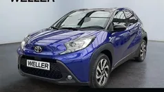 Blau Gebraucht 2024 Toyota Aygo Team Kleinwagen | 16.790 € (Fairer Preis)