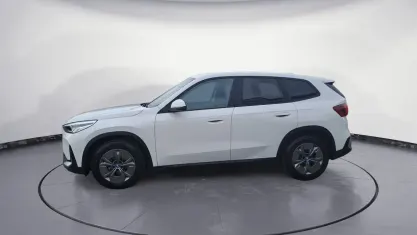 Gebraucht BMW iX1 Performance 150 kW (204 PS) 2024 Weiß SUV