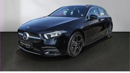 Gebraucht Mercedes A180 AMG 136 PS (100 kW) 2022 Unilack nachtschwarz Limousine