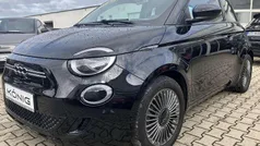 Onyx schwarz (10n) Gebraucht 2022 Fiat 500e Icon Kleinwagen | 15.990 € (Superpreis)