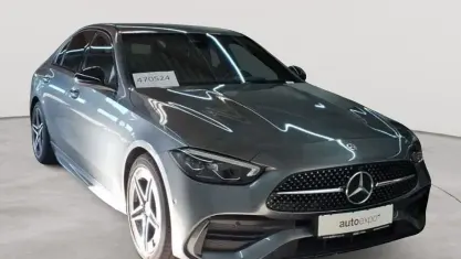 Gebraucht Mercedes C300 AMG line 258 PS (189 kW) 2023 Selenitgrau metallic Limousine