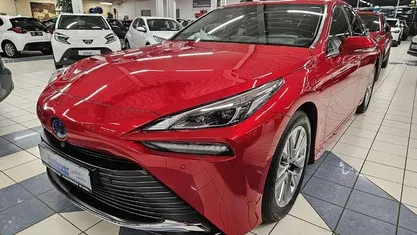 Karminarot metallic Gebraucht 2020 Toyota Mirai Executive Limousine | 16.890 €