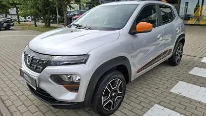 Gebraucht Dacia Spring Comfort Plus 33 kW (45 PS) 2021 Grau Kleinwagen