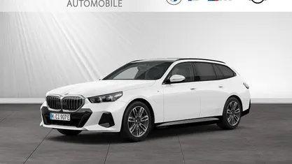 Gebraucht BMW 550e M Sport 489 PS (359 kW) 2025 Kombi