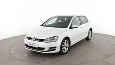 Weiß Gebraucht 2015 VW Golf VII Comfortline Limousine | 12.170 € (Fairer Preis)
