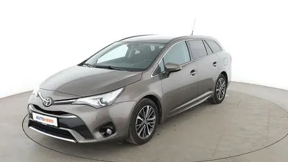 Gebraucht Toyota Avensis Edition-S 147 PS (108 kW) 2017 Grau Kombi