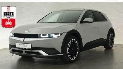 Grau Gebraucht 2024 Hyundai Ioniq 5 Techniq SUV | 31.424 € (Fairer Preis)