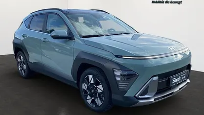 Mirrage green Neu 2025 Hyundai Kona Prime SUV | 29.730 € (Fairer Preis)