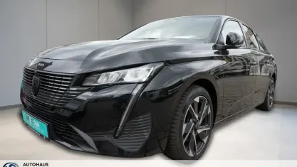 Gebraucht Peugeot 308 Allure 131 PS (96 kW) 2024 Schwarz Kombi