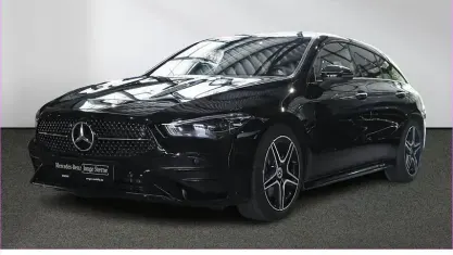 Gebraucht Mercedes CLA200 Shooting Brake AMG 163 PS (119 kW) 2025 Schwarz Kombi
