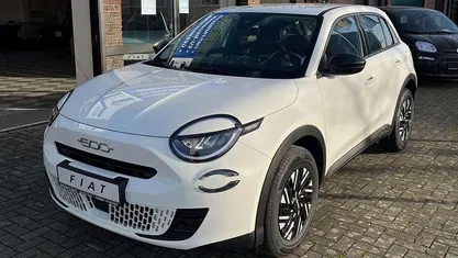 Weiß Neu 2025 Fiat 600 SUV | 22.800 € (Superpreis)