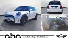 Weiß Gebraucht 2023 Mini Cooper SE Classic Kleinwagen | 22.930 € (Fairer Preis)