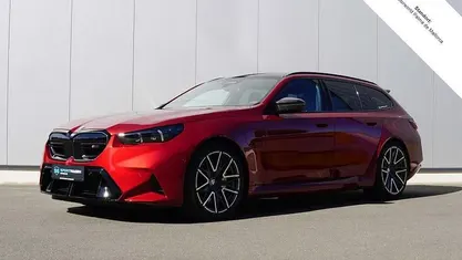 Gebraucht 2025 BMW M5 Performance Kombi | 145.000 € (Etwas zu teuer)
