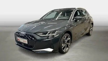 Gebraucht Audi A3 Advanced 116 PS (85 kW) 2025 Grau Limousine