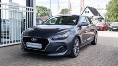 Gebraucht 2018 Hyundai i30 Premium Limousine | 16.480 € (Fairer Preis)