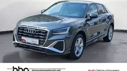 Gebraucht Audi Q2 S-Line 116 PS (85 kW) 2025 Grau SUV