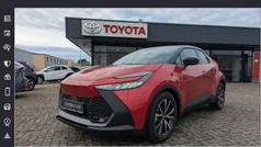 Rot Gebraucht 2024 Toyota C-HR Team SUV | 33.900 € (Fairer Preis)