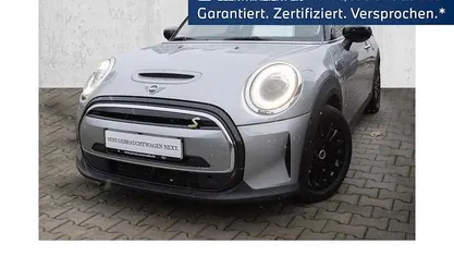 Silber Gebraucht 2023 Mini Cooper SE Classic Kleinwagen | 18.470 € (Guter Preis)