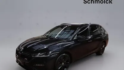 Blackmagic perleffekt Gebraucht 2022 Skoda Octavia RS Kombi | 29.890 € (Fairer Preis)