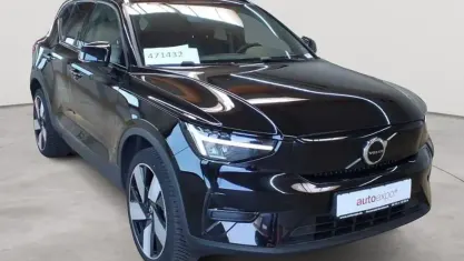 Gebraucht Volvo XC40 Plus 300 kW (408 PS) 2023 Black stone SUV