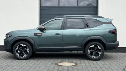 Neu Dacia Bigster Expression 140 PS (102 kW) 2026 Schwarz SUV