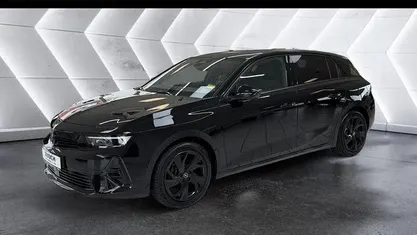 Gebraucht Opel Astra 131 PS (96 kW) 2024 Schwarz Limousine