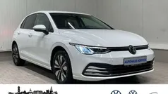 Pure white Gebraucht 2023 VW Golf VIII Move Limousine | 24.800 € (Fairer Preis)