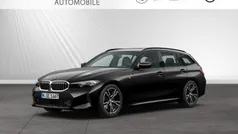 Saphirschwarz metallic Gebraucht 2024 BMW 330 Efficient Dynamics Kombi | 37.990 € (Superpreis)