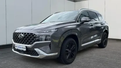 Gebraucht Hyundai Santa Fe Signature 202 PS (148 kW) 2023 Magnetic force SUV