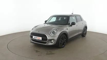Grau Gebraucht 2018 Mini Cooper D Kleinwagen | 13.900 € (Fairer Preis)
