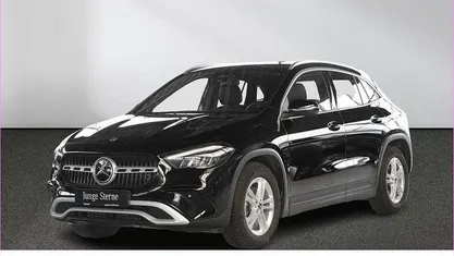 Gebraucht Mercedes GLA200 163 PS (119 kW) 2024 SUV