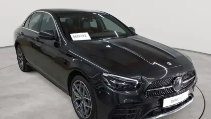 Gebraucht Mercedes E300 AMG line 194 PS (142 kW) 2022 Graphitgrau metallic Limousine