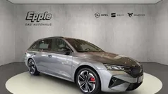 Grau Gebraucht 2024 Skoda Octavia RS Kombi | 35.490 € (Guter Preis)