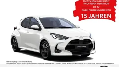 Neu Toyota Yaris Hybrid 116 PS (85 kW) 2025 Super white 2 Limousine