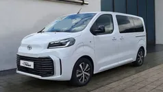 Weiß Gebraucht 2025 Toyota Proace Verso Kombi | 59.740 €