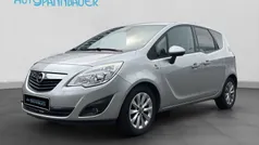Silber Gebraucht 2012 Opel Meriva Van / Kleinbus | 4.490 € (Guter Preis)
