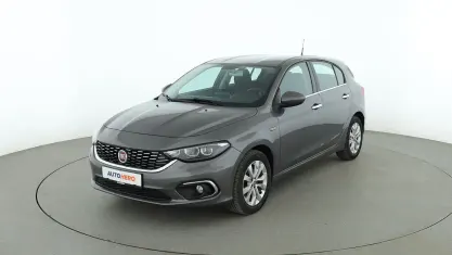 Gebraucht Fiat Tipo Lounge 120 PS (88 kW) 2017 Grau Limousine