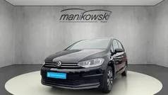 Schwarz Gebraucht 2024 VW Touran Move Van / Kleinbus | 31.910 € (Guter Preis)