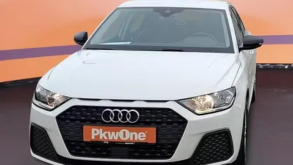 Gebraucht Audi A1 Sportback Comfort 95 PS (69 kW) 2023 Weiß Kleinwagen