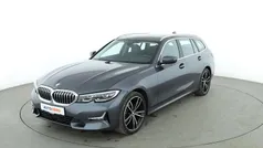 Grau Gebraucht 2021 BMW 320 Luxury Line Kombi | 29.050 € (Fairer Preis)