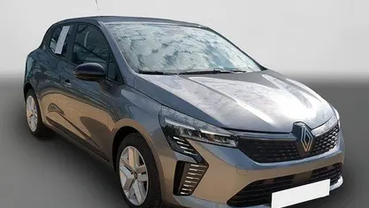 Gebraucht 2025 Renault Clio V Evolution | 20.590 € (Fairer Preis)