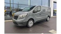 Schiefergrau Neu 2024 Renault Trafic Komfort Van | 34.690 € (Fairer Preis)