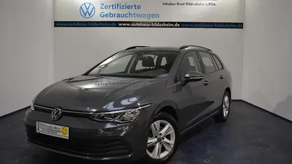 Gebraucht VW Golf VIII Life 116 PS (85 kW) 2023 Grau Kombi