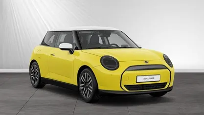 Gebraucht 2024 Mini Cooper Kleinwagen | 25.294 € (Fairer Preis)