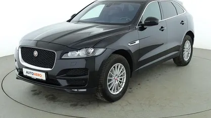 Second-hand Jaguar F-Pace Prestige 180 CP (132 kW) 2017 Negru SUV