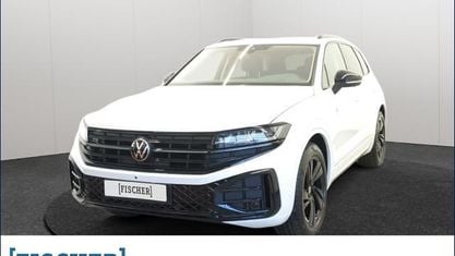 Neu VW Touareg R-line 286 PS (210 kW) 2025 Pure white SUV