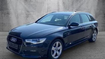 Gebraucht Audi A6 Ambiente 204 PS (150 kW) 2013 Blau Kombi