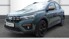 Zedergrün Neu 2025 Dacia Sandero Extreme Kleinwagen | 19.500 € (Fairer Preis)
