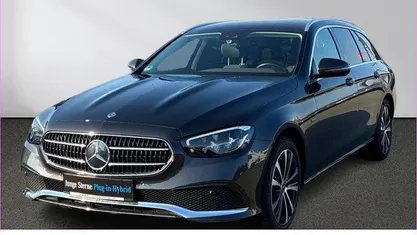 Gebraucht Mercedes E300 Avantgarde 306 PS (225 kW) 2021 Grau Limousine